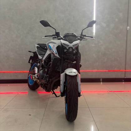 YAMAHA MT-03 CONNECTED ABS YAMAHA MT-03 CONNECTED ABS